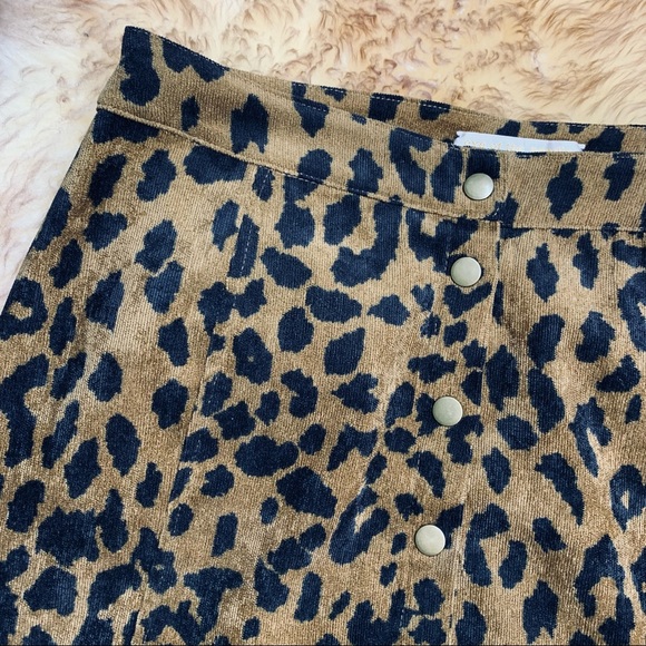 Eye of the Needle Leopard Print Corduroy Button Front Skirt size M - Picture 3 of 12
